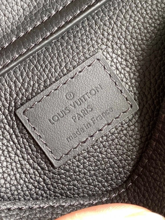 WIS SLINGBAG VUITTON LOUIS 0925